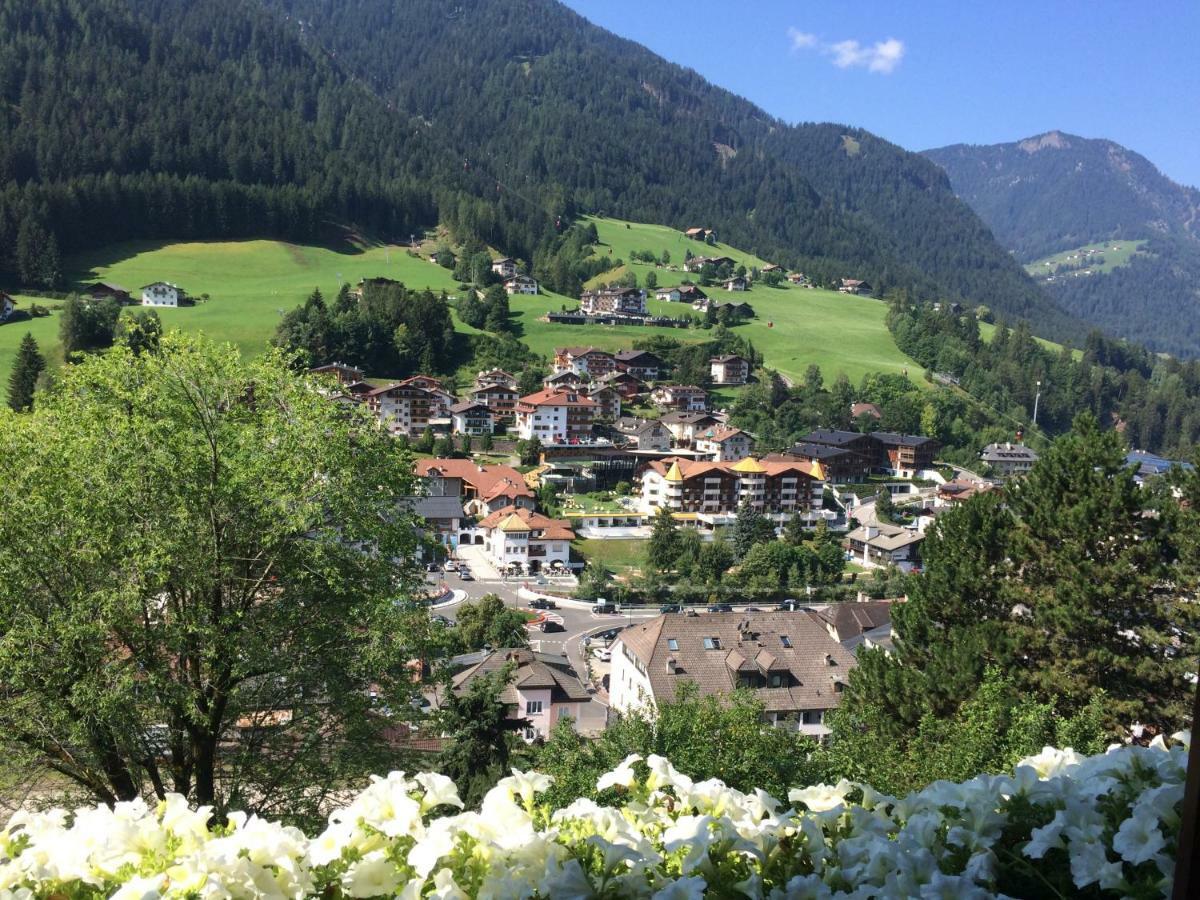 Apartment Cesa Collina Ortisei Luaran gambar